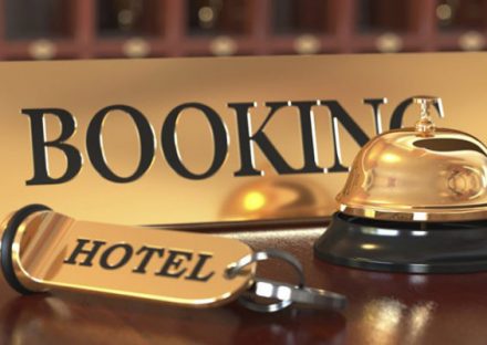 Hotel-booking-iStock_000089313057_Medium-940x529-660x400